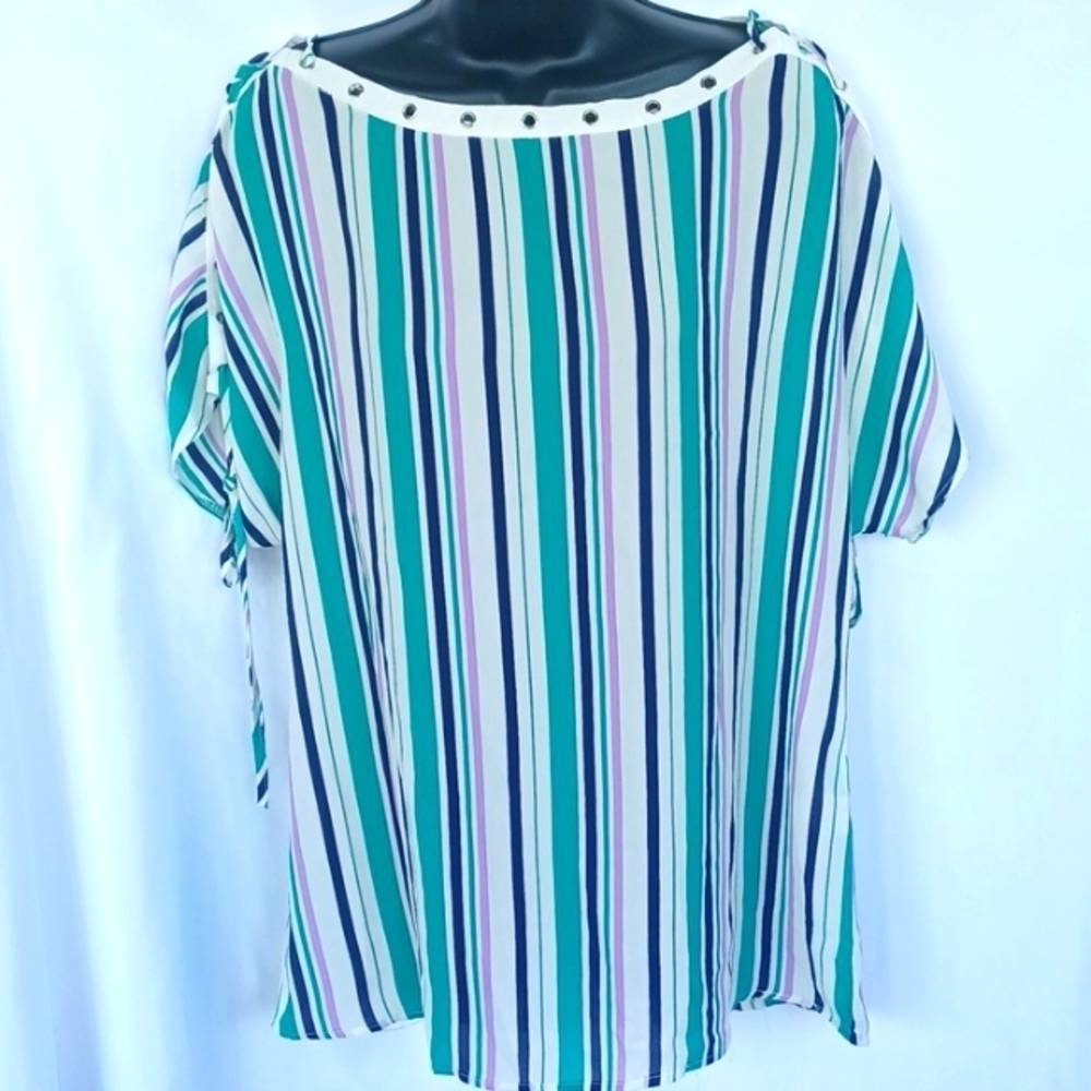 Angela Plus short Sleeve striped tunic, tie sleeves
